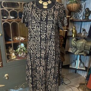 Lularoe Gold Black Carly Dress